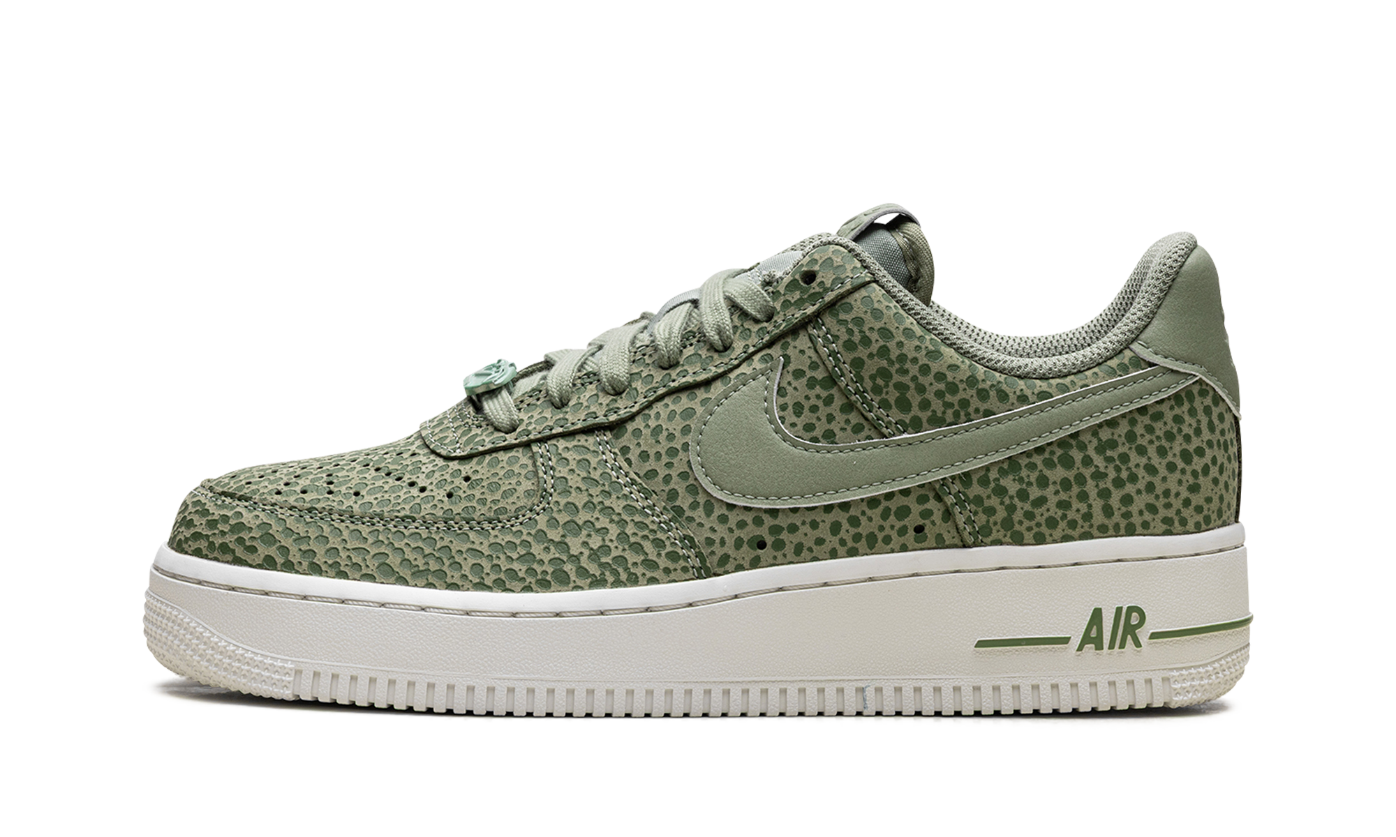 AIR FORCE 1 '07 WMNS "Green" FV6519-200