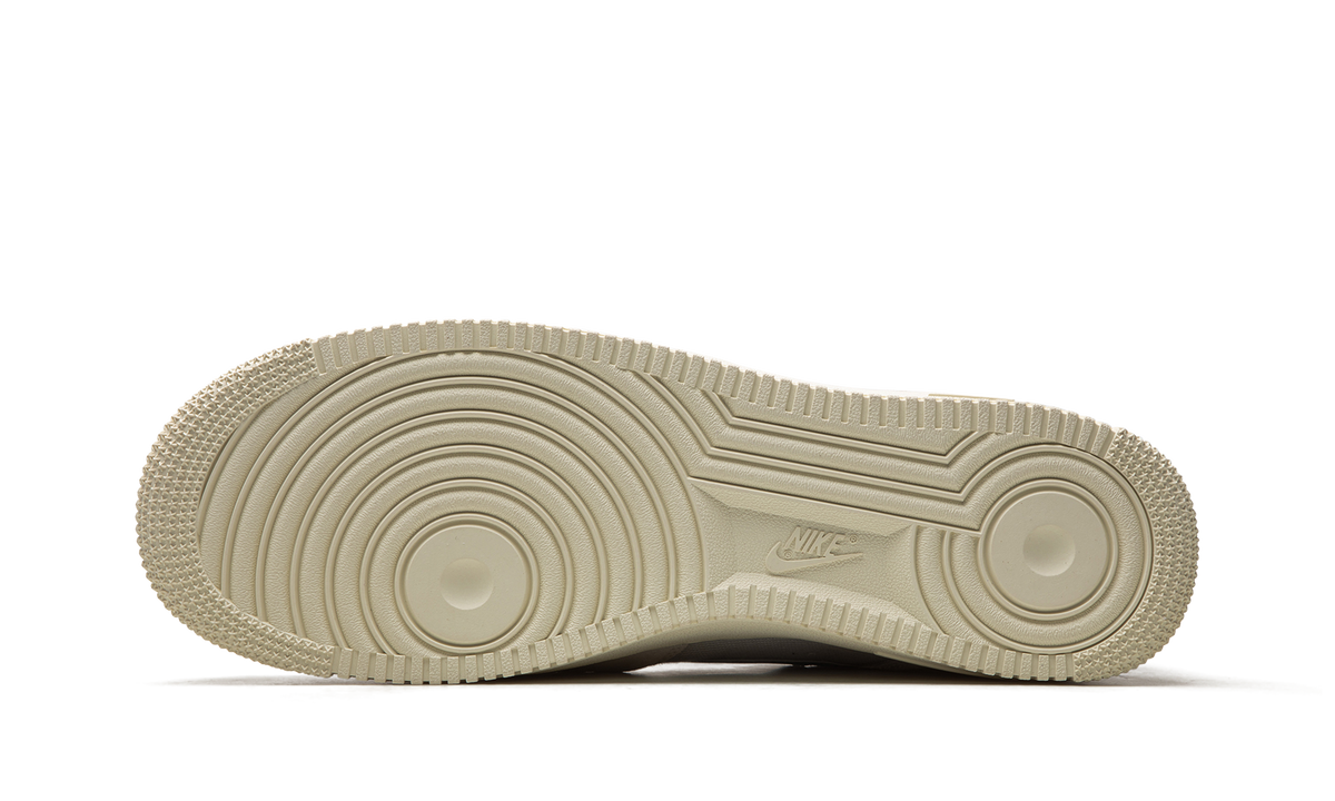 Air Force 1 "Certified Fresh" DO9801 100