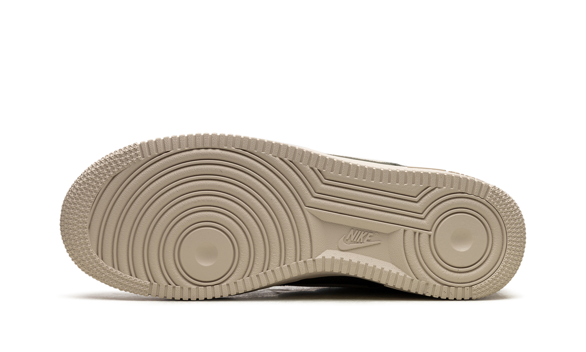 Air Force 1 '07 LX NBHD "Sequoia" DV7186 301