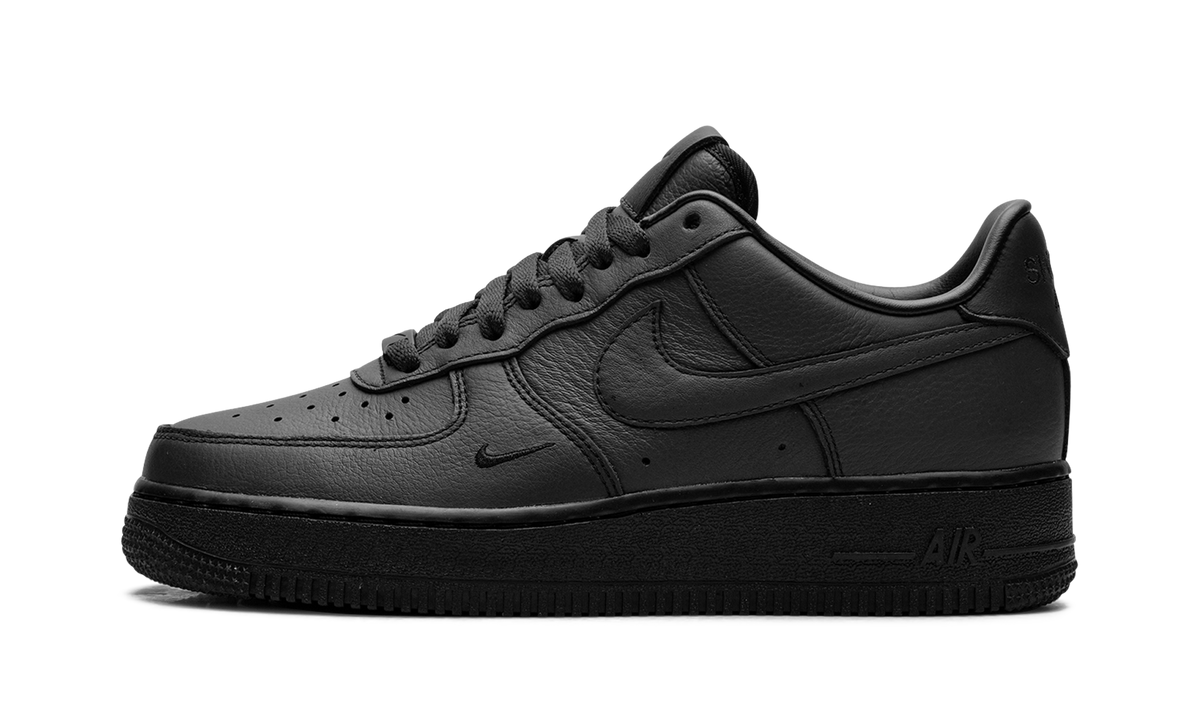Air Force 1 Low ".SWOOSH - Triple Triple Black" HJ9348 001