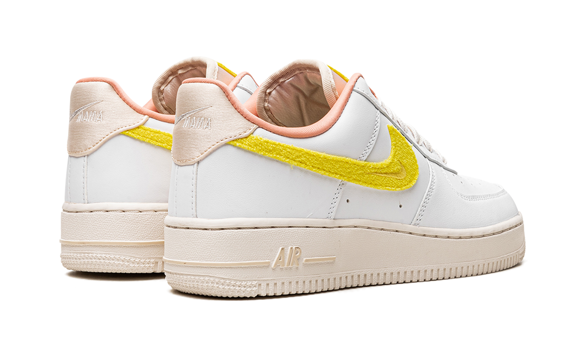 AIR FORCE 1 '07 LX WMNS "Mama" DV2183 100