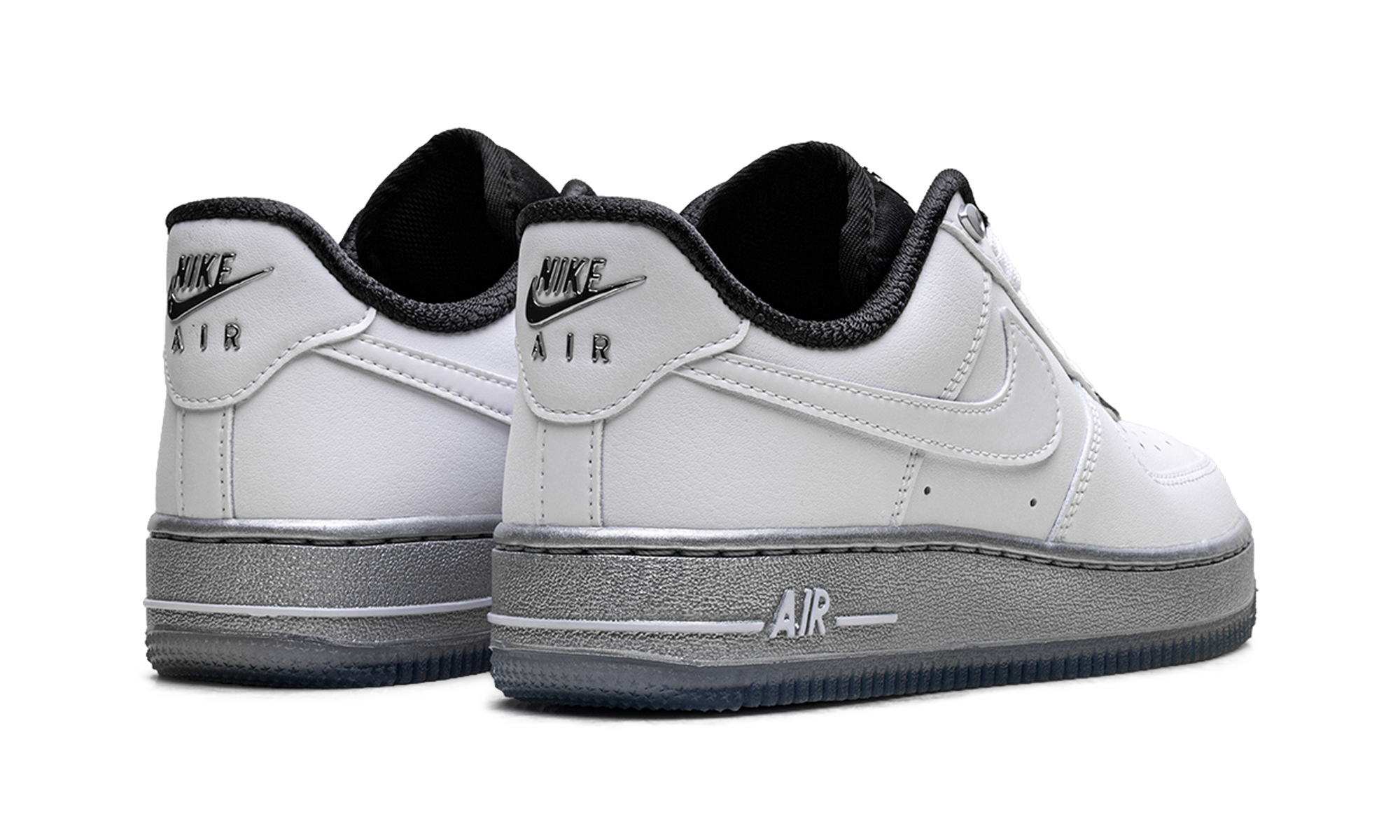AIR FORCE 1 '07 SE WMNS "White Chrome" DX6764 100