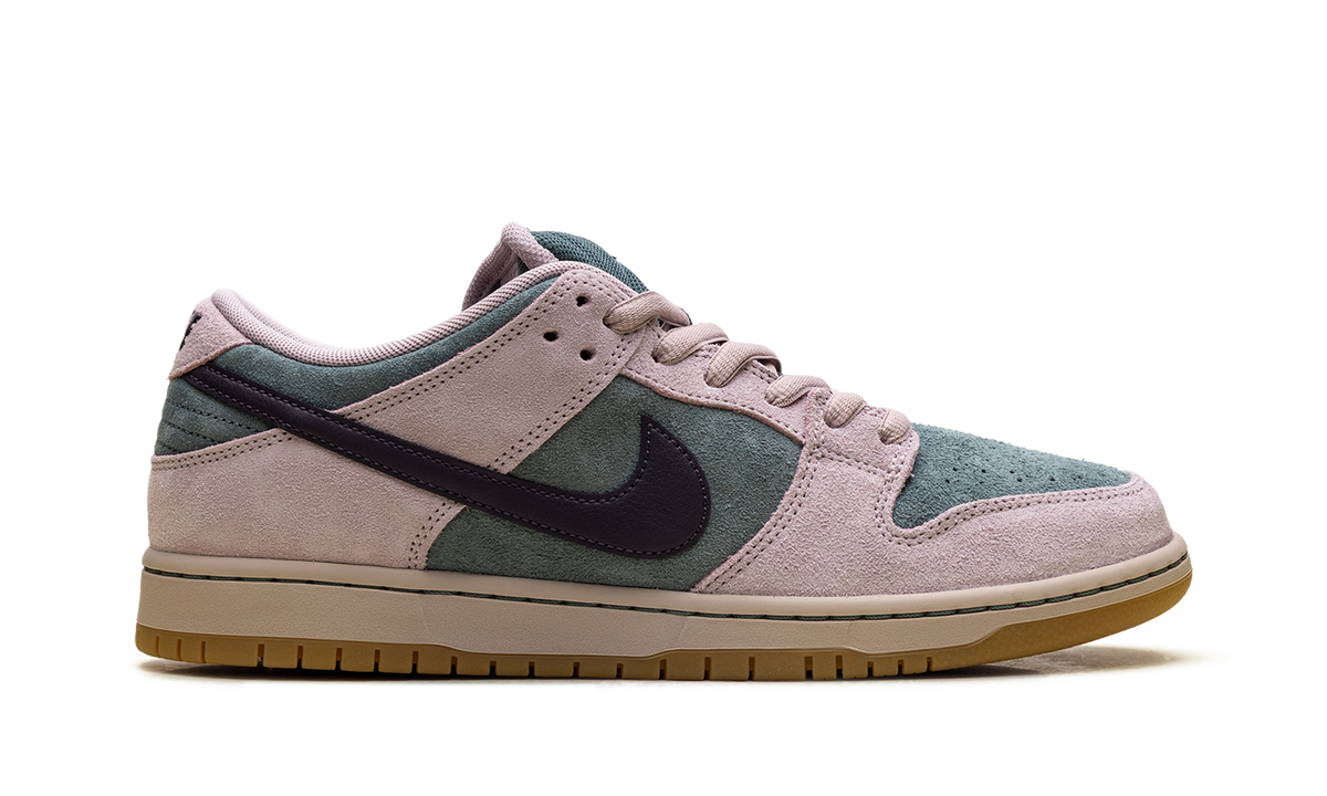 SB Dunk "Mineral Slate" HQ1625 300