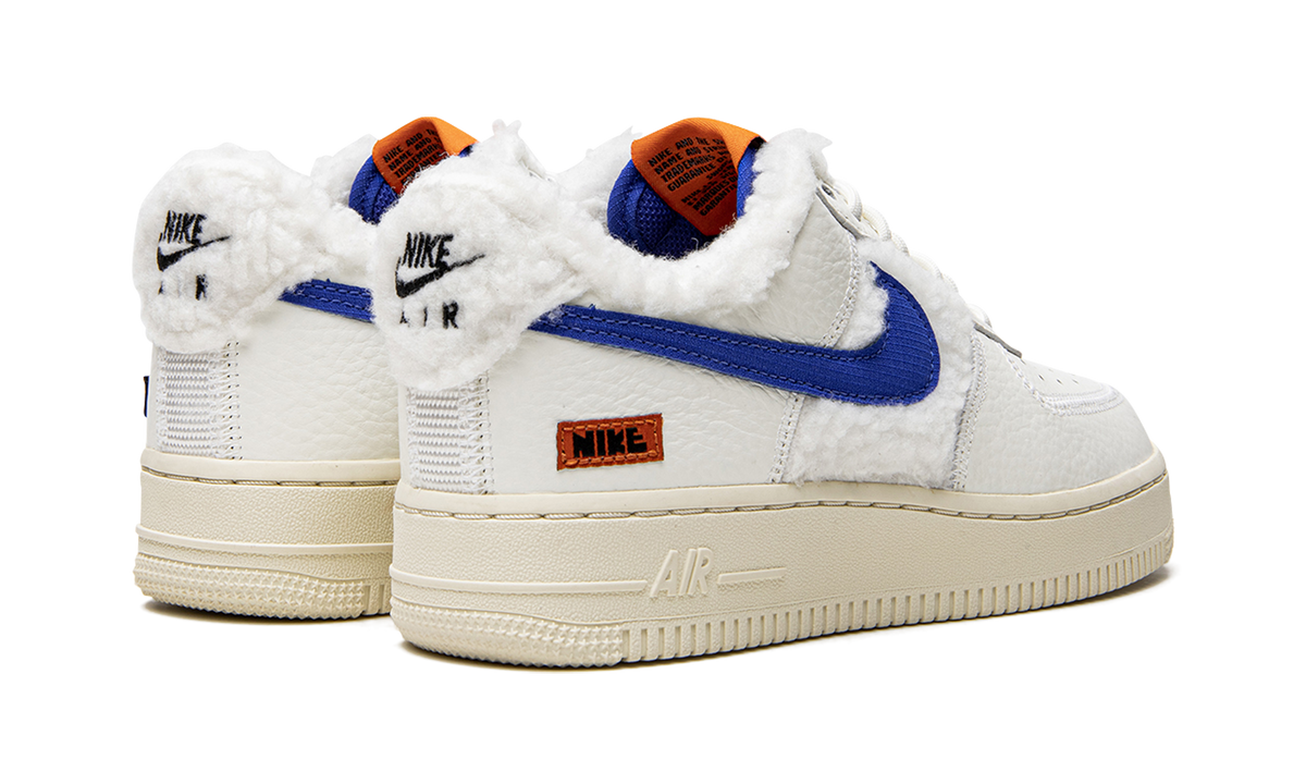 AIR FORCE 1 LO '07 MNS WMNS "Sherpa Fleece" DO6680 100