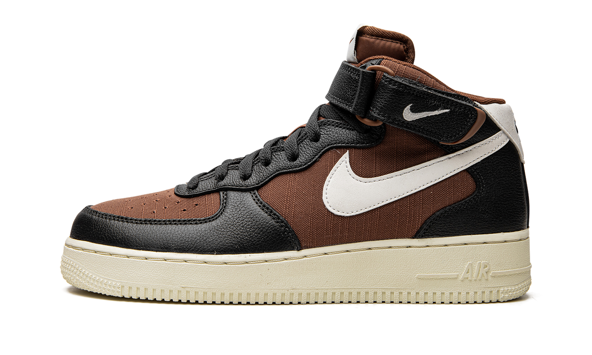 Air Force 1 Mid ' 07 LUX "Certified Fresh" DQ8766 001