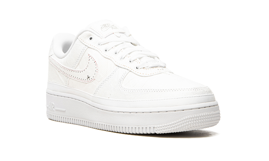 AIR FORCE 1 LO LX WMNS "Reveal" CJ1650 101