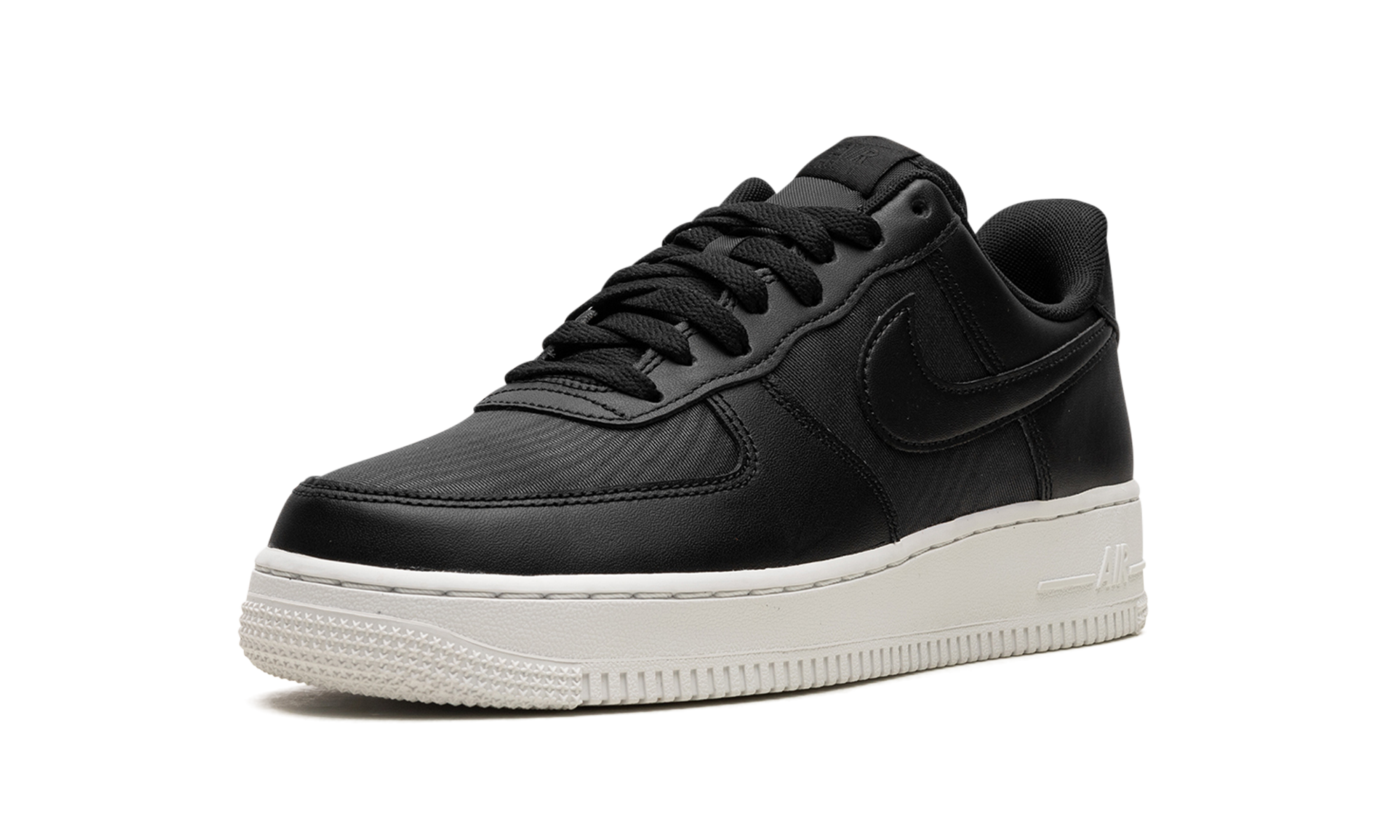 Air Force 1 Low "Black - Nylon" FB2048 001