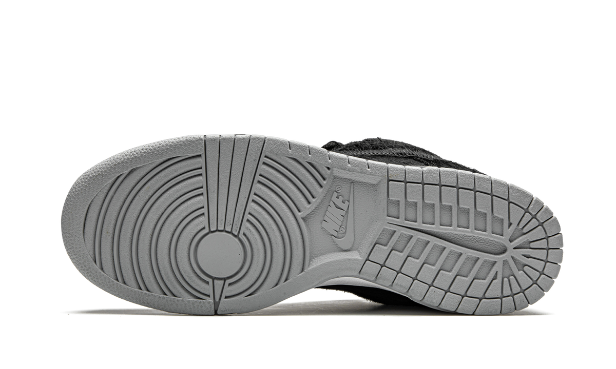SB Dunk Low "Medicom Toy - BE@RBRICK" CZ5127 001