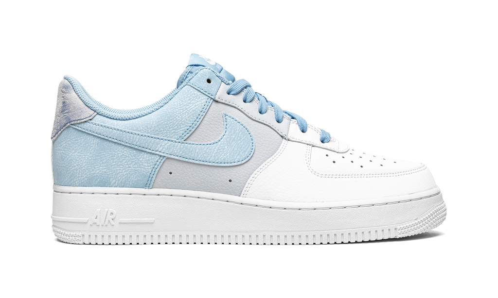 Air Force 1 '07 LV8 "Psychic Blue" CZ0337 400