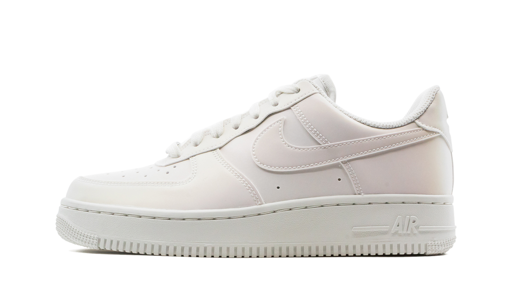 AIR FORCE 1 '07 MNS WMNS "Reflective White" DC2062 100