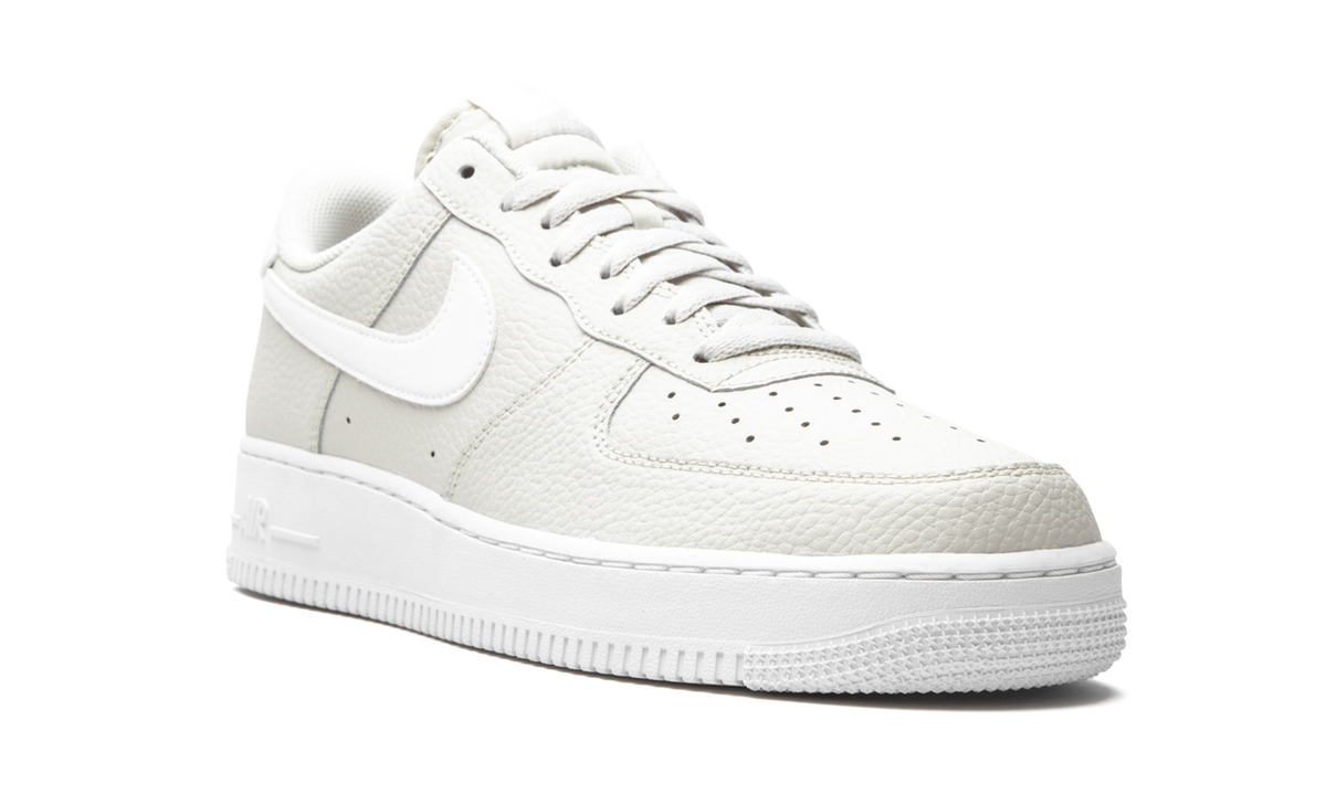 Air Force 1 Low '07 "Light Bone" CT2302 001