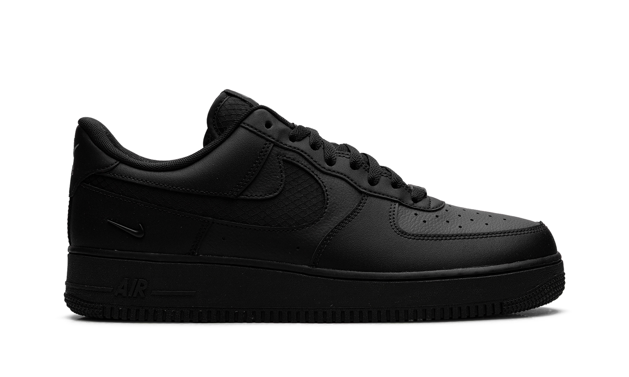 Air Force 1 '07 LV8 "Triple Black Ripstop" IH4452 001