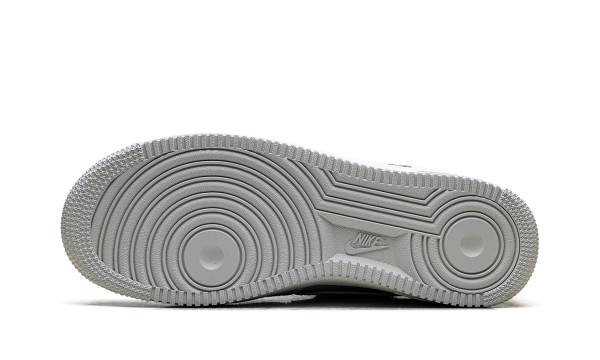 Air Force 1 '07 LX WMNS "Athletic Club - Light Smoke Grey'" DQ5079 001
