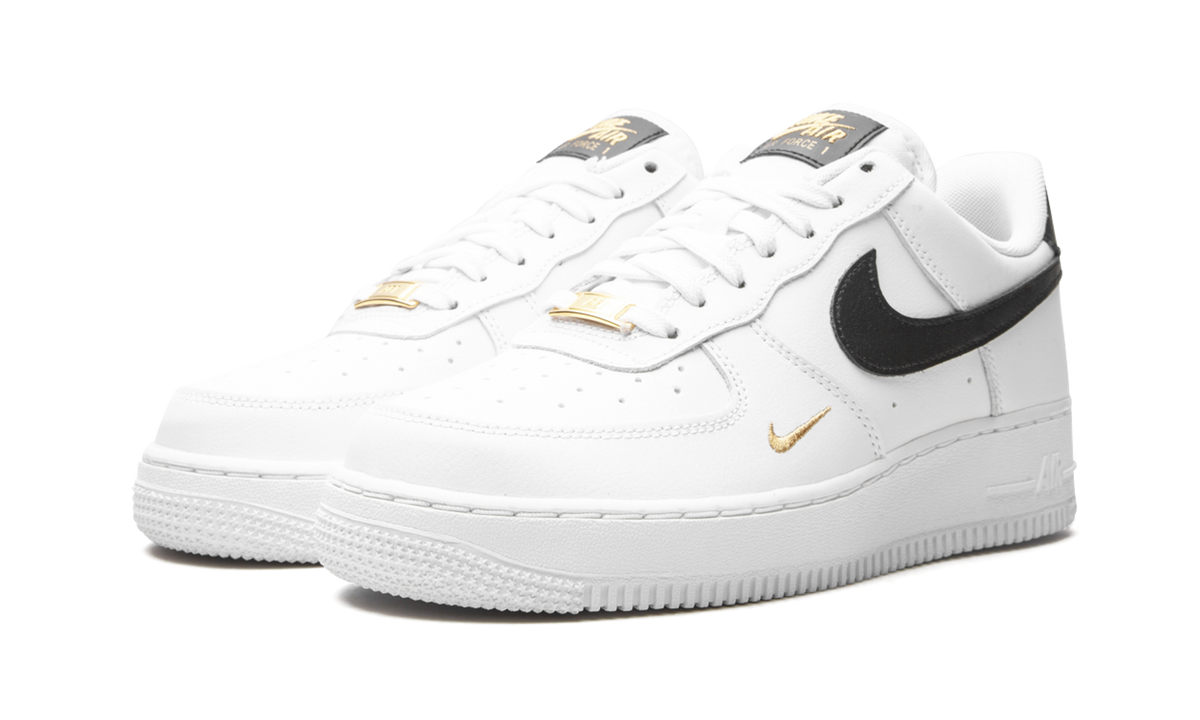 AIR FORCE 1 LO ESSENTIAL MNS WMNS "White / Black / Gold" CZ0270 102