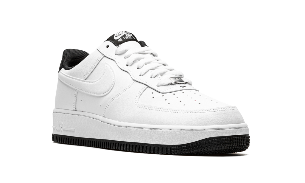 Air Force 1 '07 "White / Black" DR9867 102