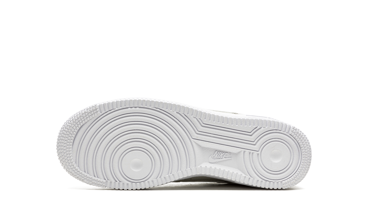 Air Force 1 GS "Light Bone" CT3839 001