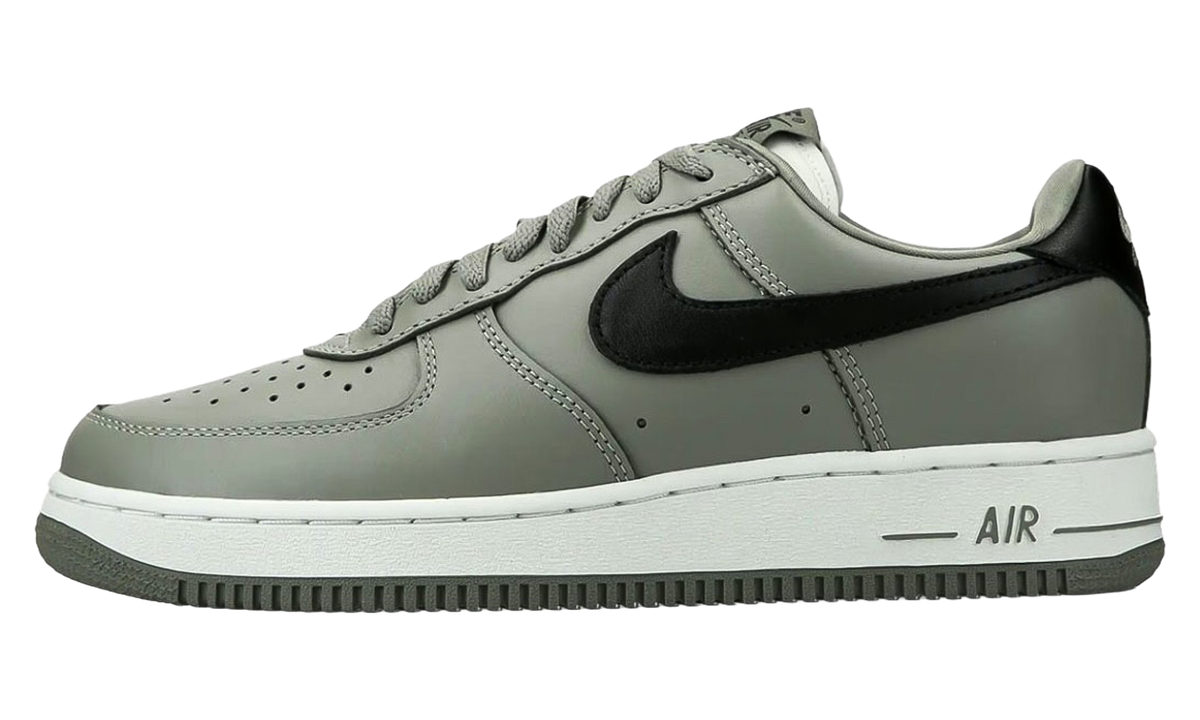 Air Force 1 Low '01 "Light Army Black" IV4501 300