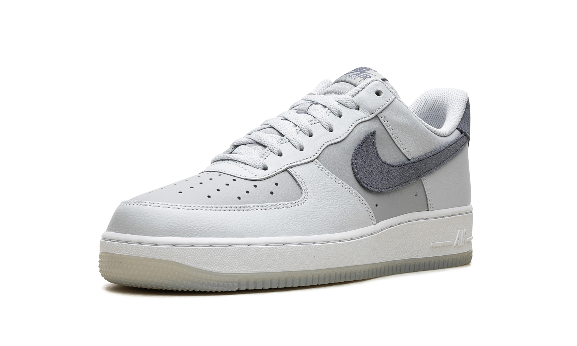Air Force 1 '07 LV8 "Pure Platinum / Light Carbon" FJ4170 001