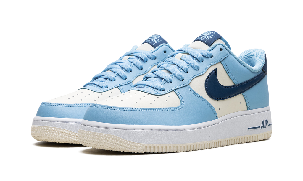 Air Force 1 Low "Aquarius Blue Coconut Milk" HF4837 407