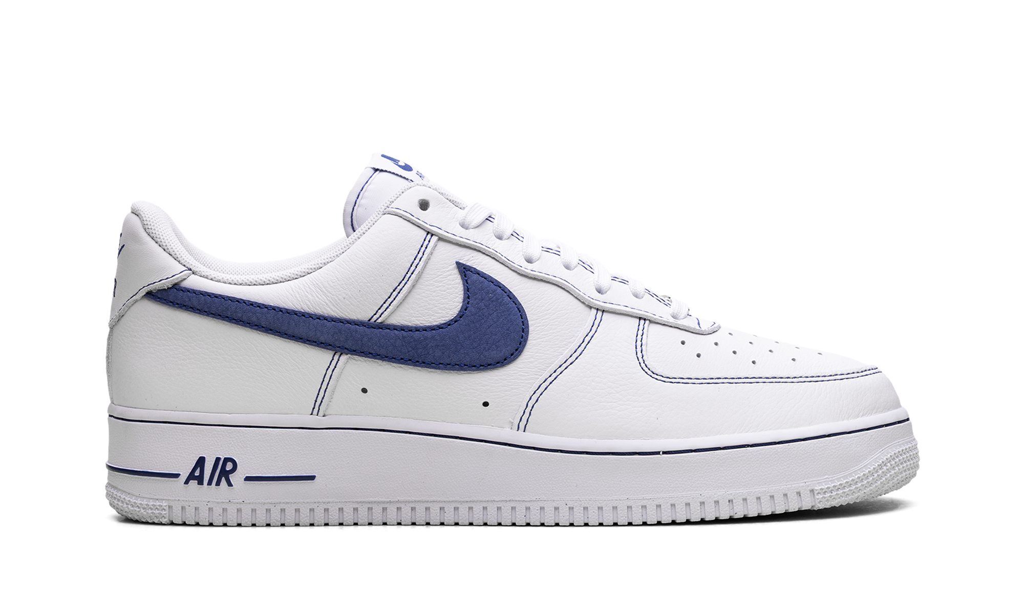 Air Force 1 '07 LV8 "White Deep Royal Contrast Stitch" HQ2037 100