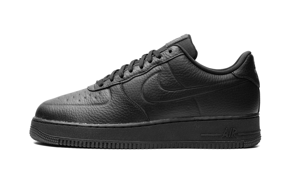 Air Force 1 Low Waterproof "Triple Black" FB8875 001