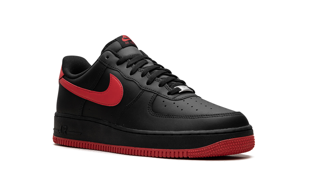 Air Force 1 Low '07 LV8 "Vamps" FJ4146 002