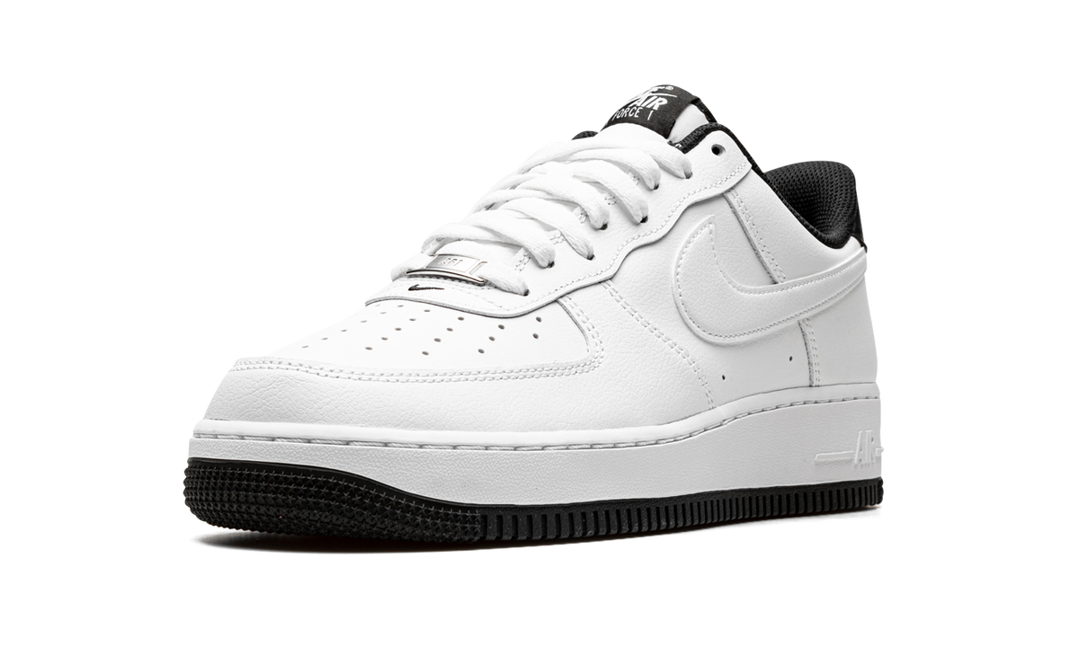 Air Force 1 '07 "White / Black" DR9867 102