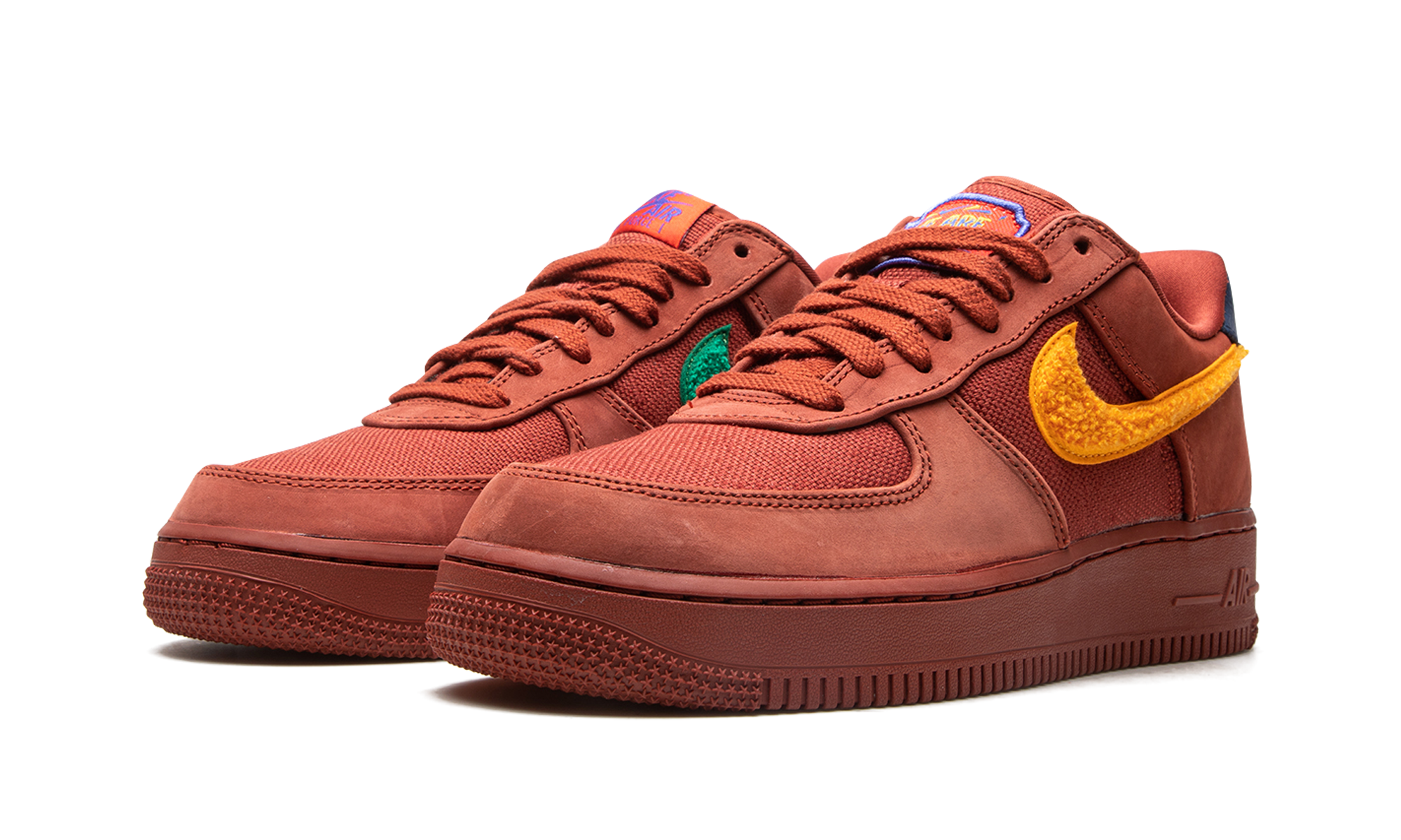 Air Force 1 Low "La Familia" DV5153 600