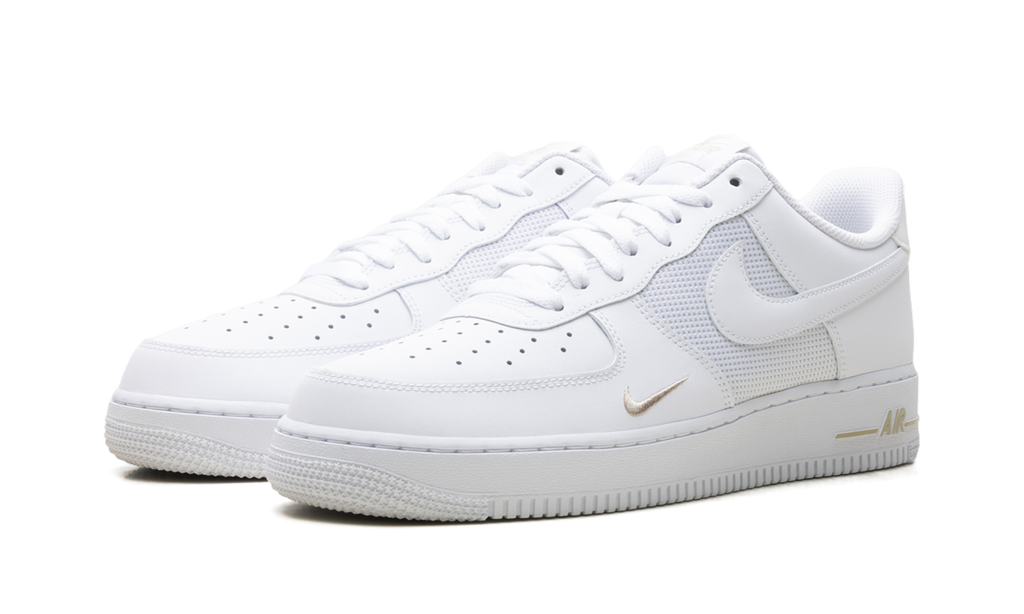 Air Force 1 Low "White Desert Khaki Mini Swoosh" IO1283 100