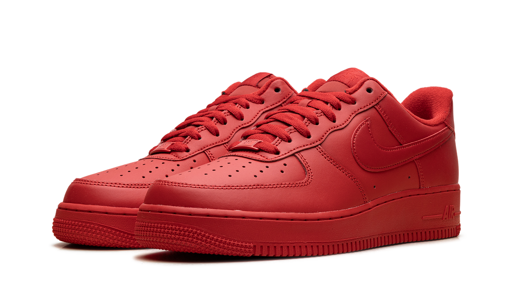 Air Force 1 '07 LV8 "Triple Red" CW6999 600