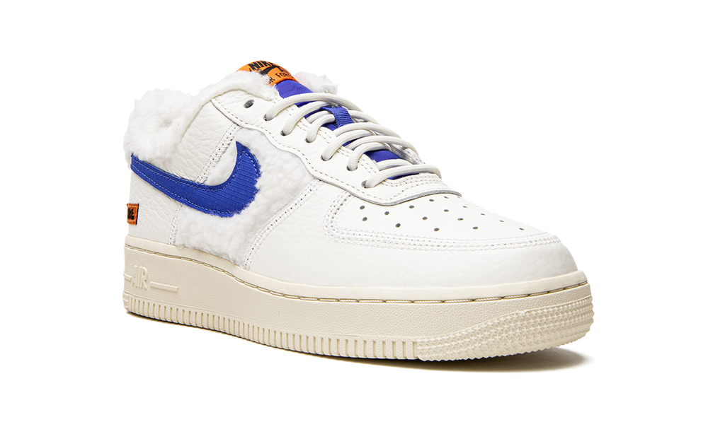 AIR FORCE 1 LO '07 MNS WMNS "Sherpa Fleece" DO6680 100
