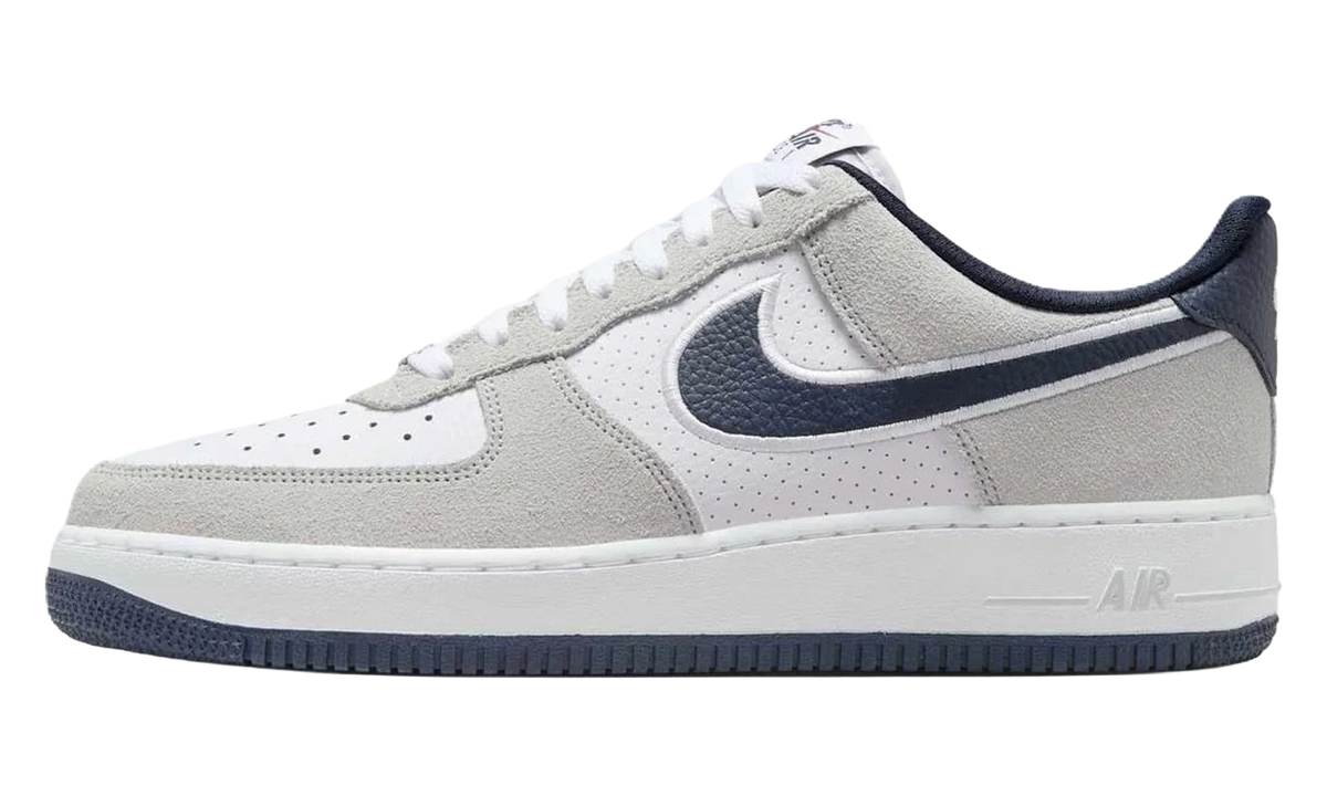 Air Force 1 '07 LV8 "White / Pure Platinum / Team Red / Obsidian" IO2077 100