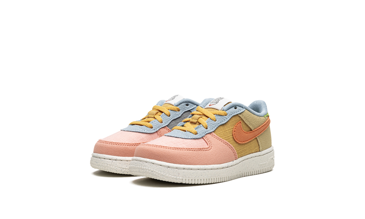 Air Force 1 LV8 TD "Next Nature" DM1009 700