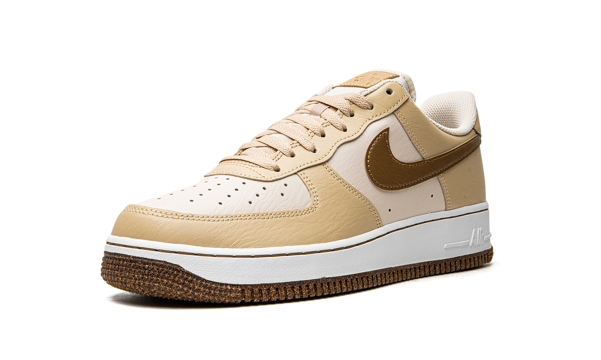 Air Force 1 Low '07 LV8 "Inspected by Swoosh" DQ7660 200