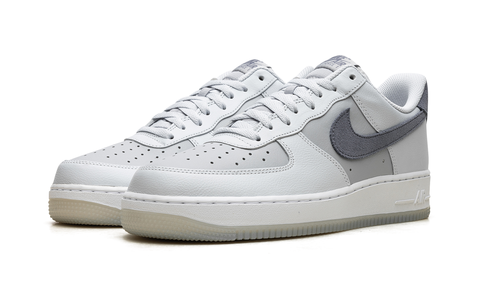 Air Force 1 '07 LV8 "Pure Platinum / Light Carbon" FJ4170 001