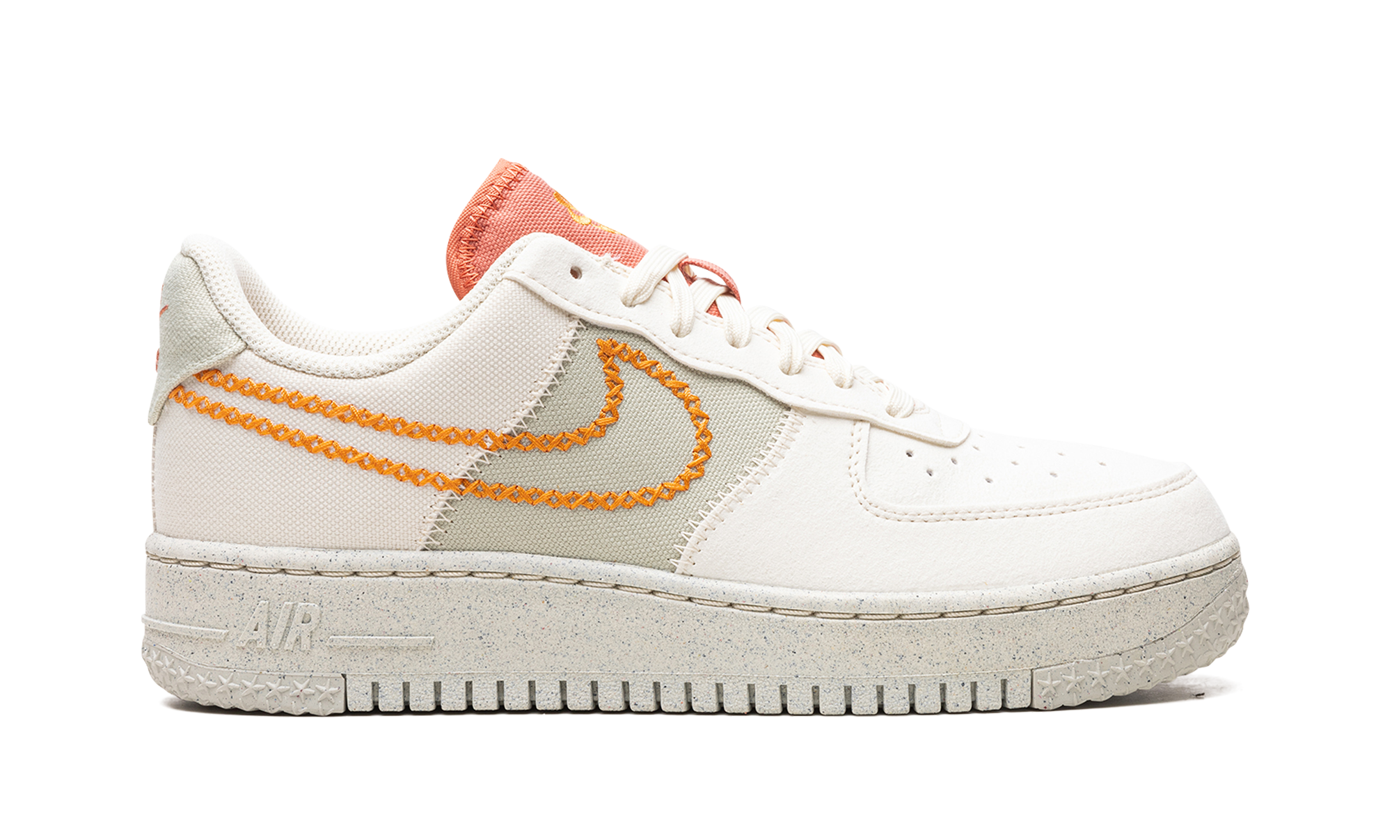 AIR FORCE 1 '07 LO NH WMNS "Next Nature - Coconut Milk" DR3101 100