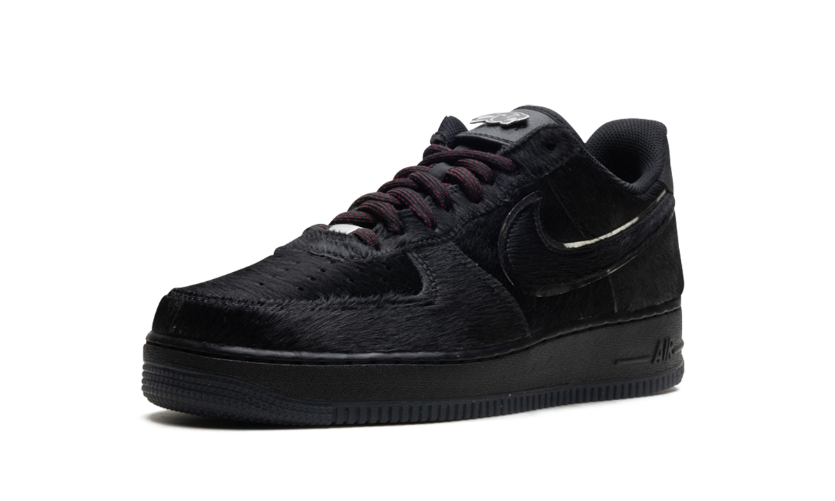 Air Force 1 Low "VUU Panthers" HQ7026 001