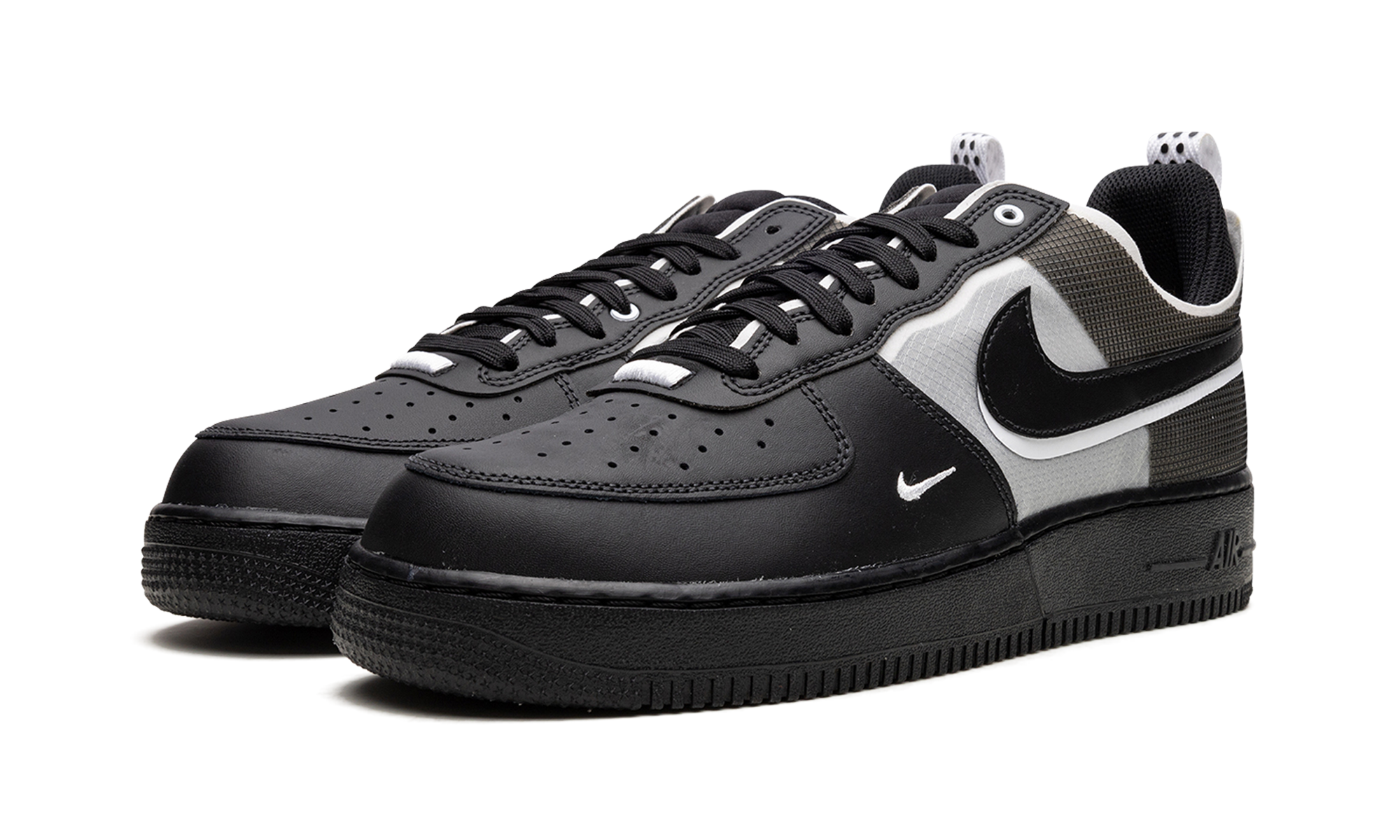 Air Force 1 React "Black / White" DM0573 002