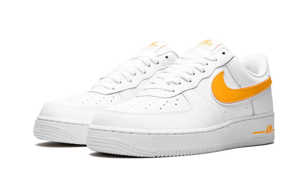 Air Force 1 07 3 "University Gold" AO2423 105