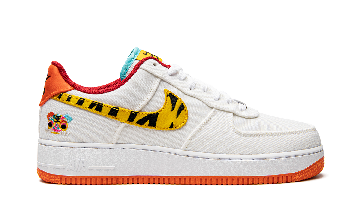 Air Force 1 Low '07 LX "Year of the Tiger" DR0147 171