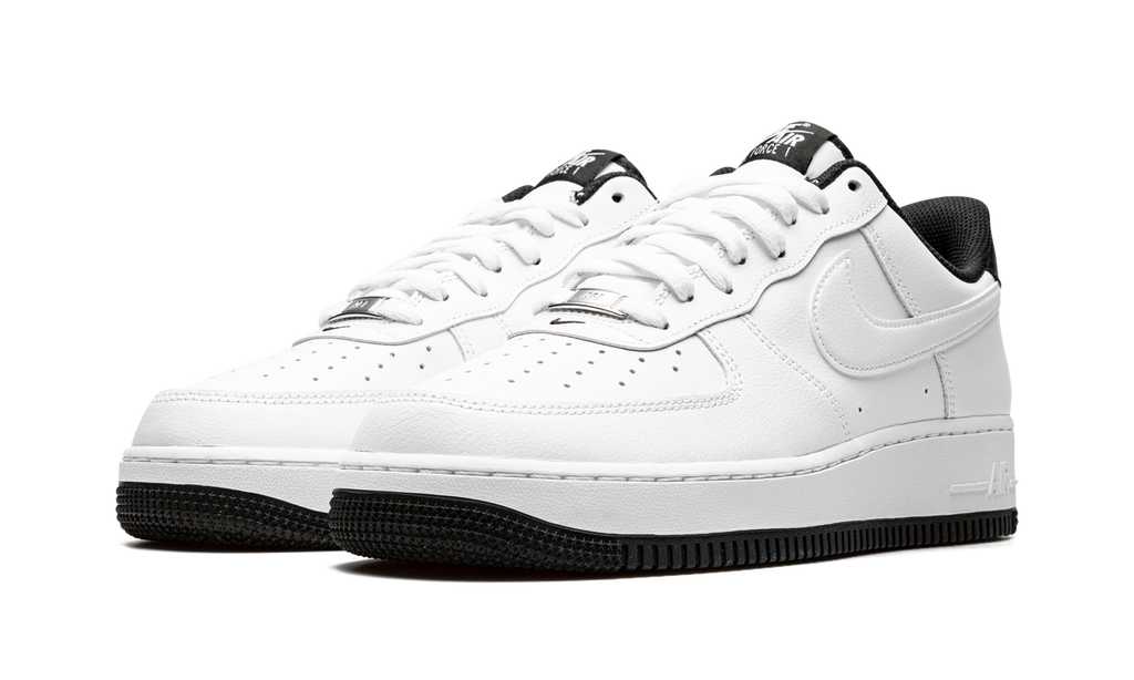 Air Force 1 '07 "White / Black" DR9867 102