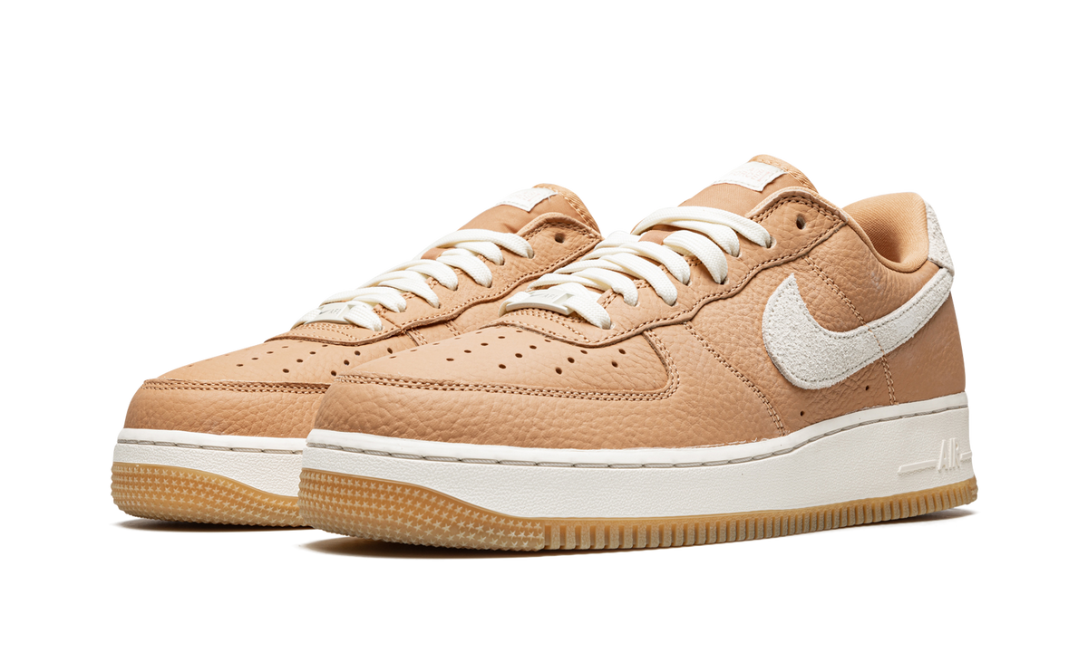 Air Force 1 '07 Craft "Light Cognac" DO6676 200