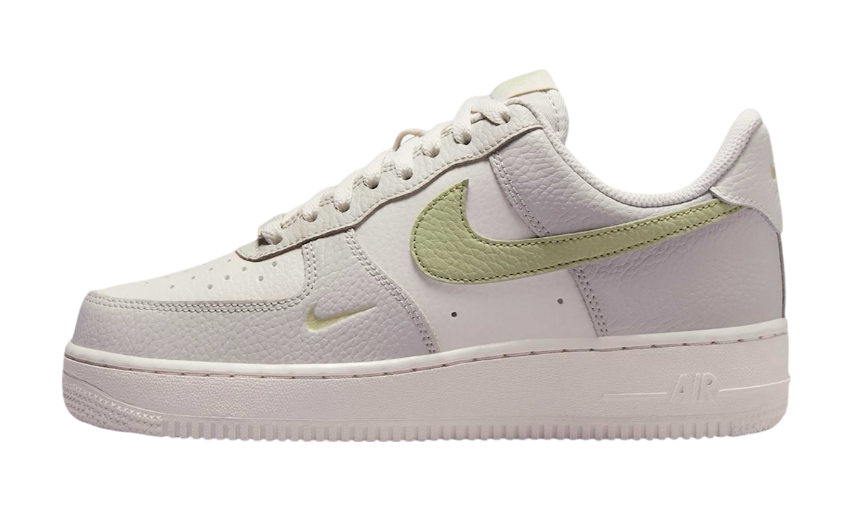 Air Force 1 '07 WMNS "Phantom Olive Aura" IB3881 001