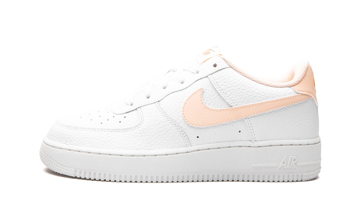 Air Force 1 Low GS "Crimson Tint" CT3839 102