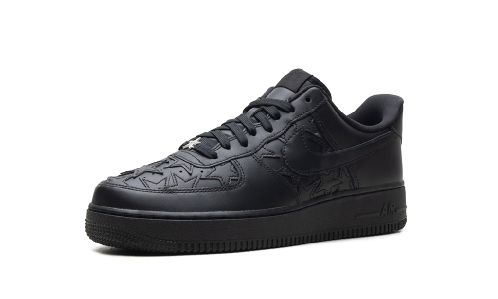 Air Force 1 Low LV8 "Triple Black Stars" IM5750 001