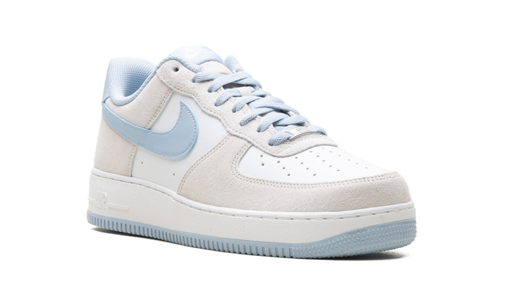 Air Force 1 '07 LV8 "Light Bone Light Armory Blue" FQ8714 005