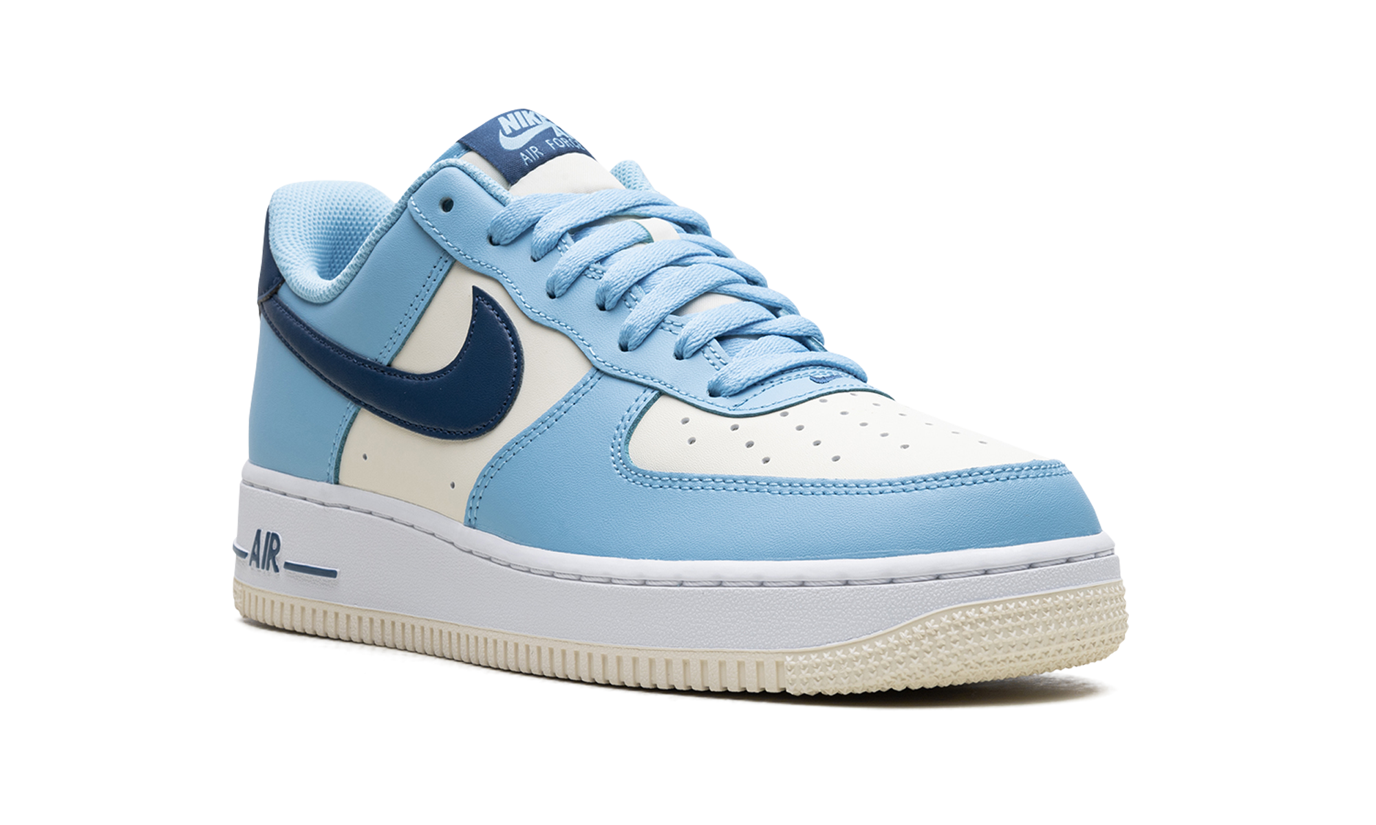 Air Force 1 Low "Aquarius Blue Coconut Milk" HF4837 407