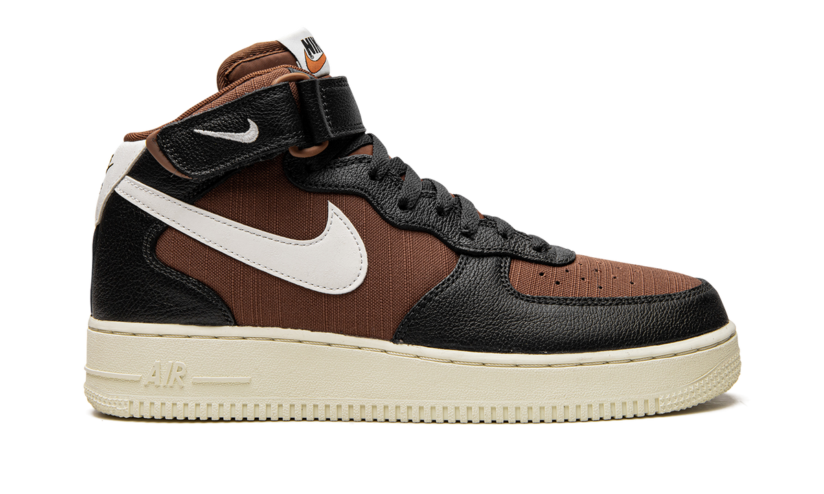 Air Force 1 Mid ' 07 LUX "Certified Fresh" DQ8766 001