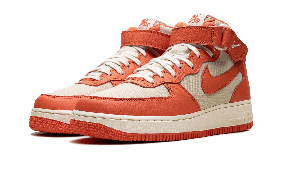 Air Force 1 Mid "Safety Orange" FB2036 700